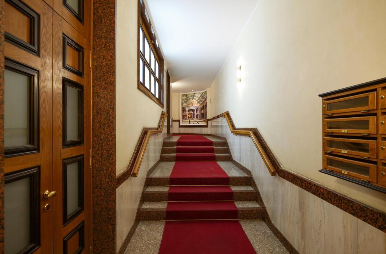 Luxury Galleria Apt - Milan Duomo Exterior photo